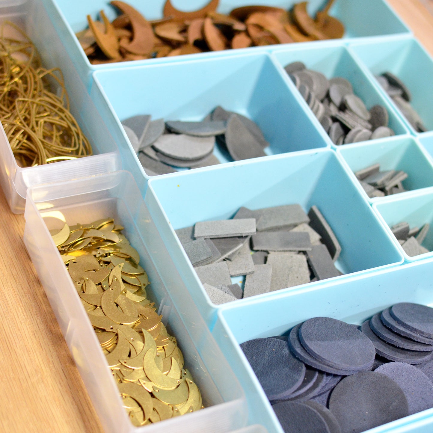 DIY Leather Earring Workshop \\ May 3, 2025