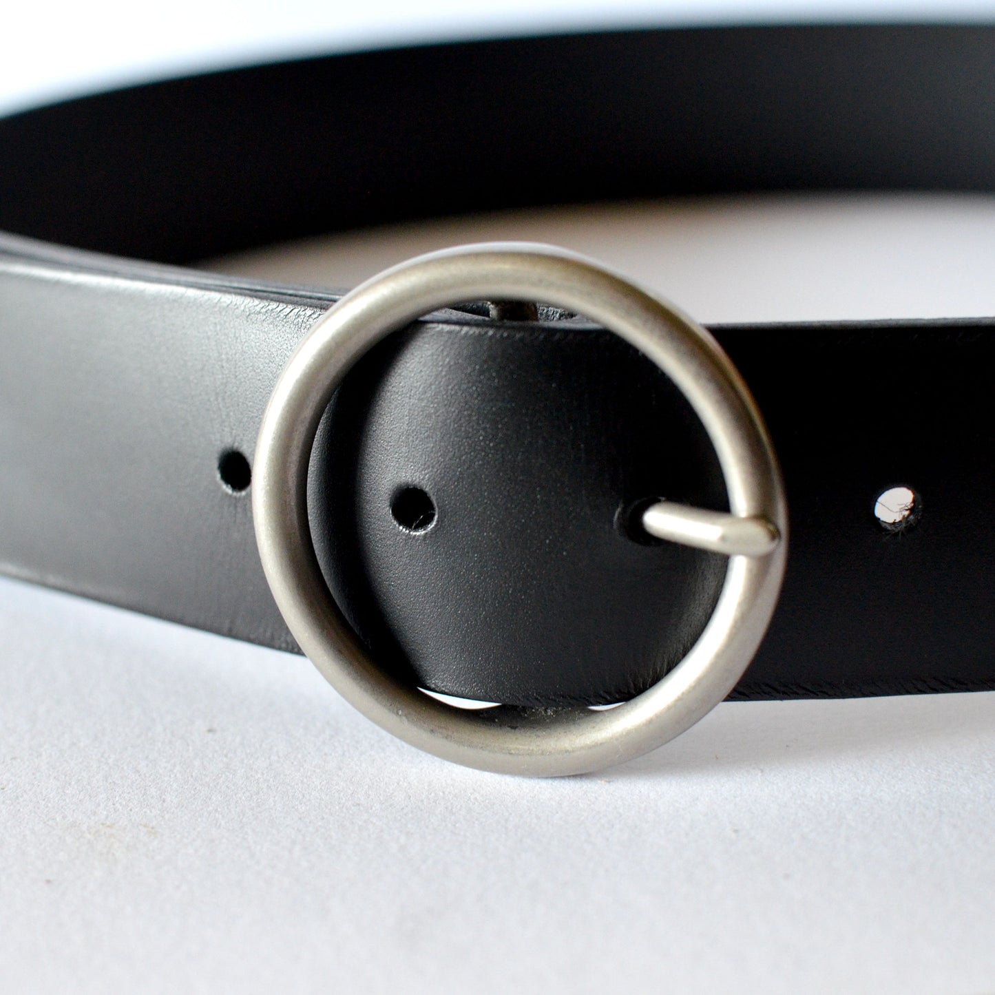 1½" Round Circle Leather BELT - 3 Buckle Options