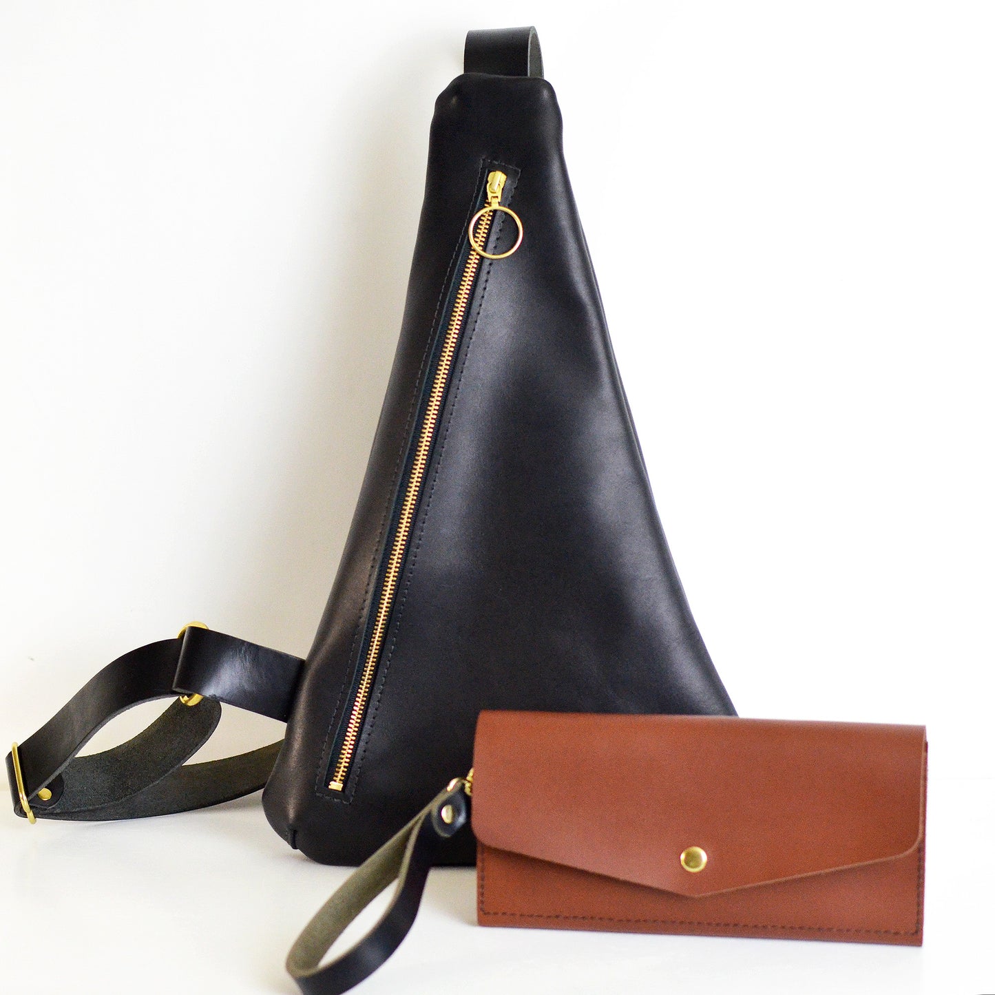 BEST-SELLING Bundle -TRIANGLE Sling Bag + Wristlet Wallet