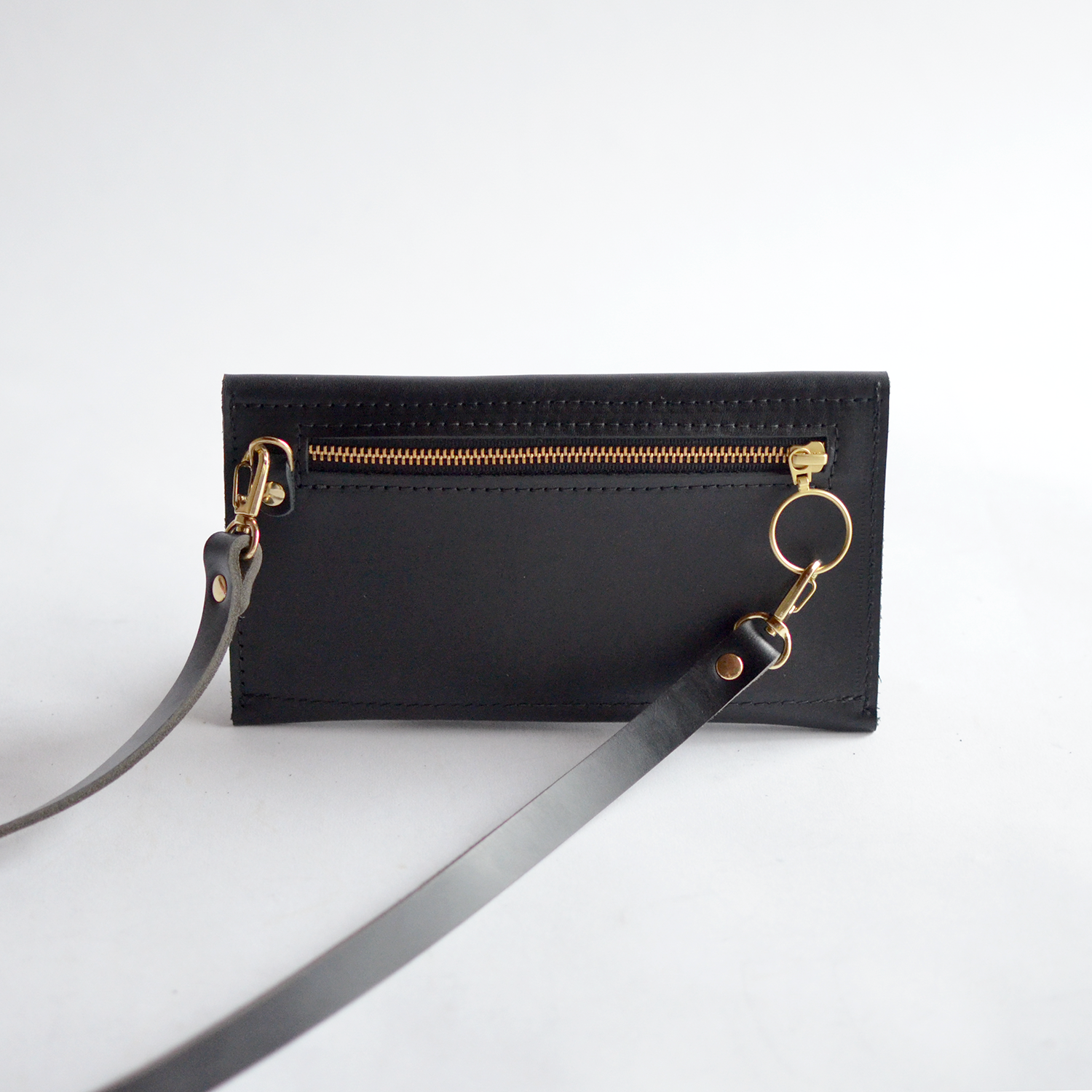 Thin Crossbody Strap - Black Leather – MOSS BAGS