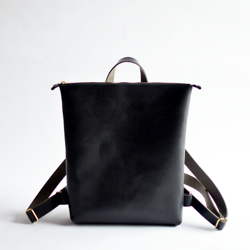 Minimalist Backpack - Black Leather – MOSS BAGS
