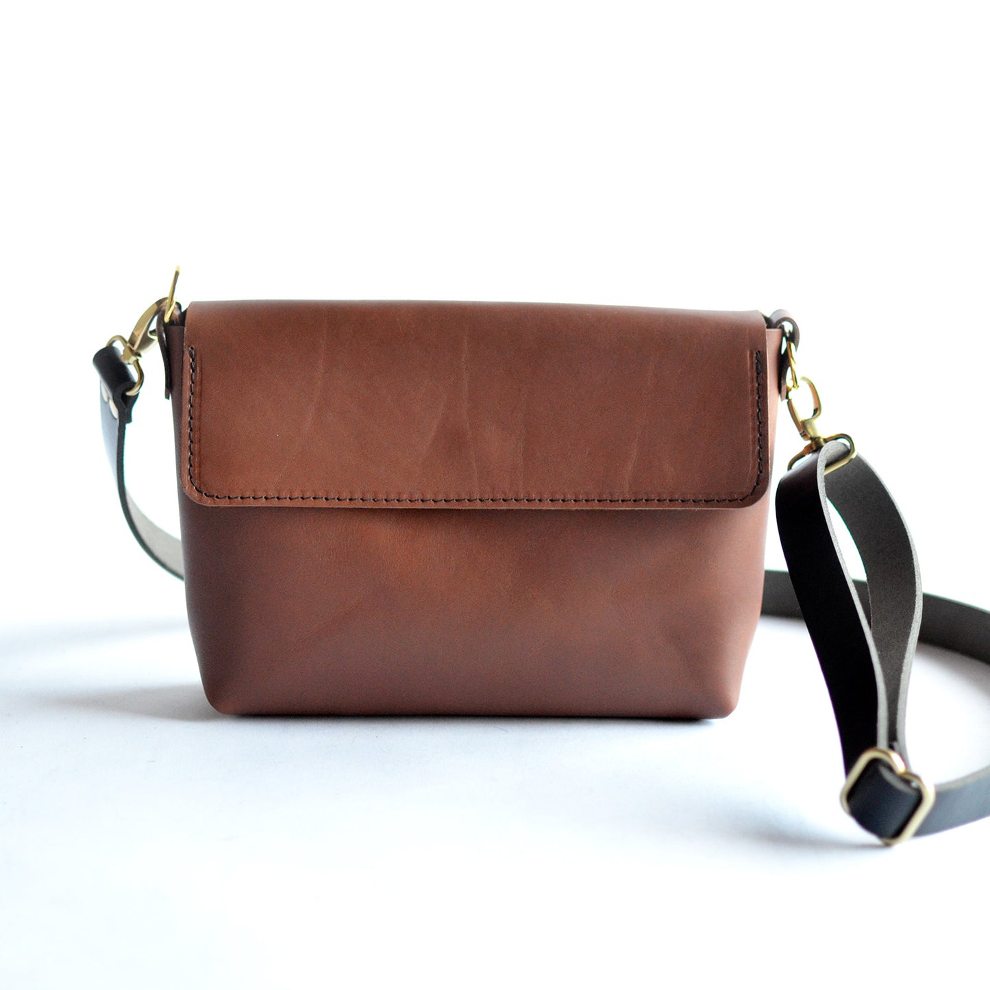 HARLOW Crossbody Clutch - Brown Leather