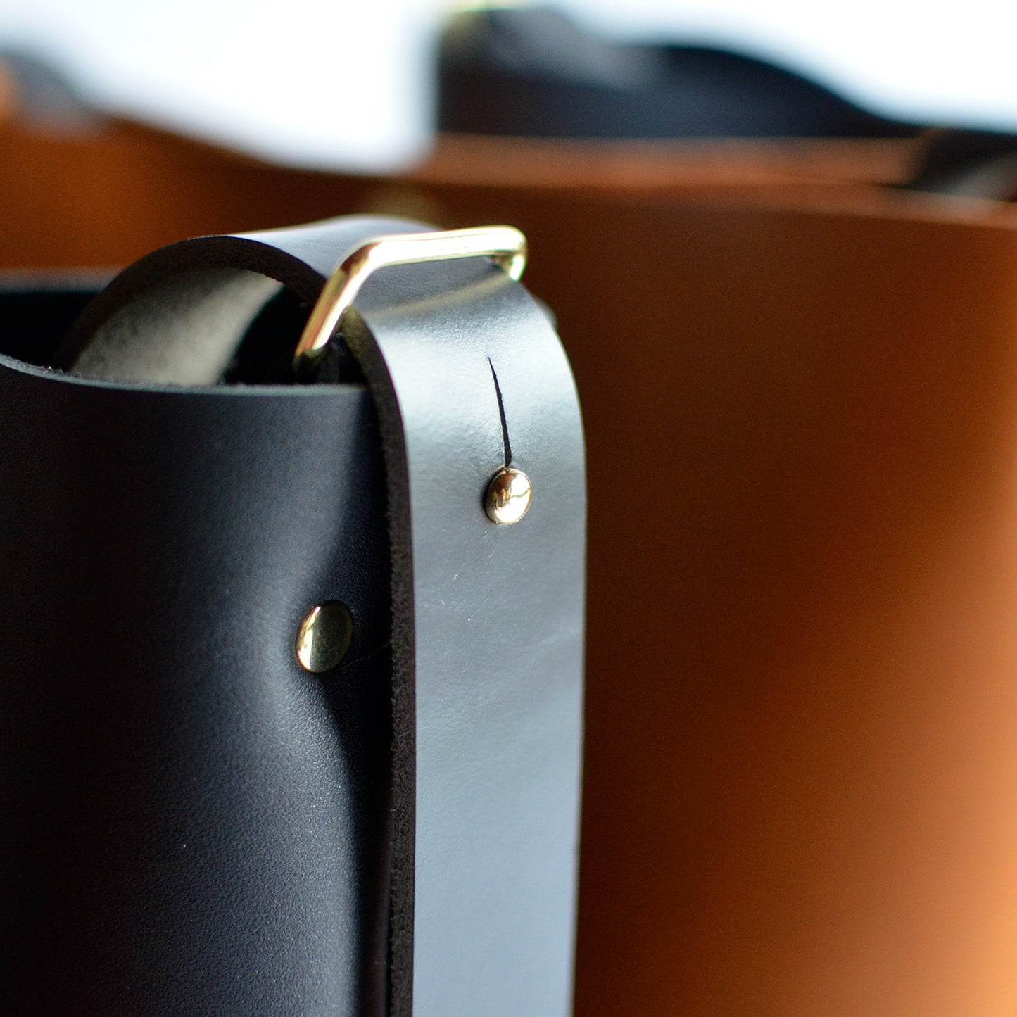 Large Crossback (crossbody + backpack) - Black Leather