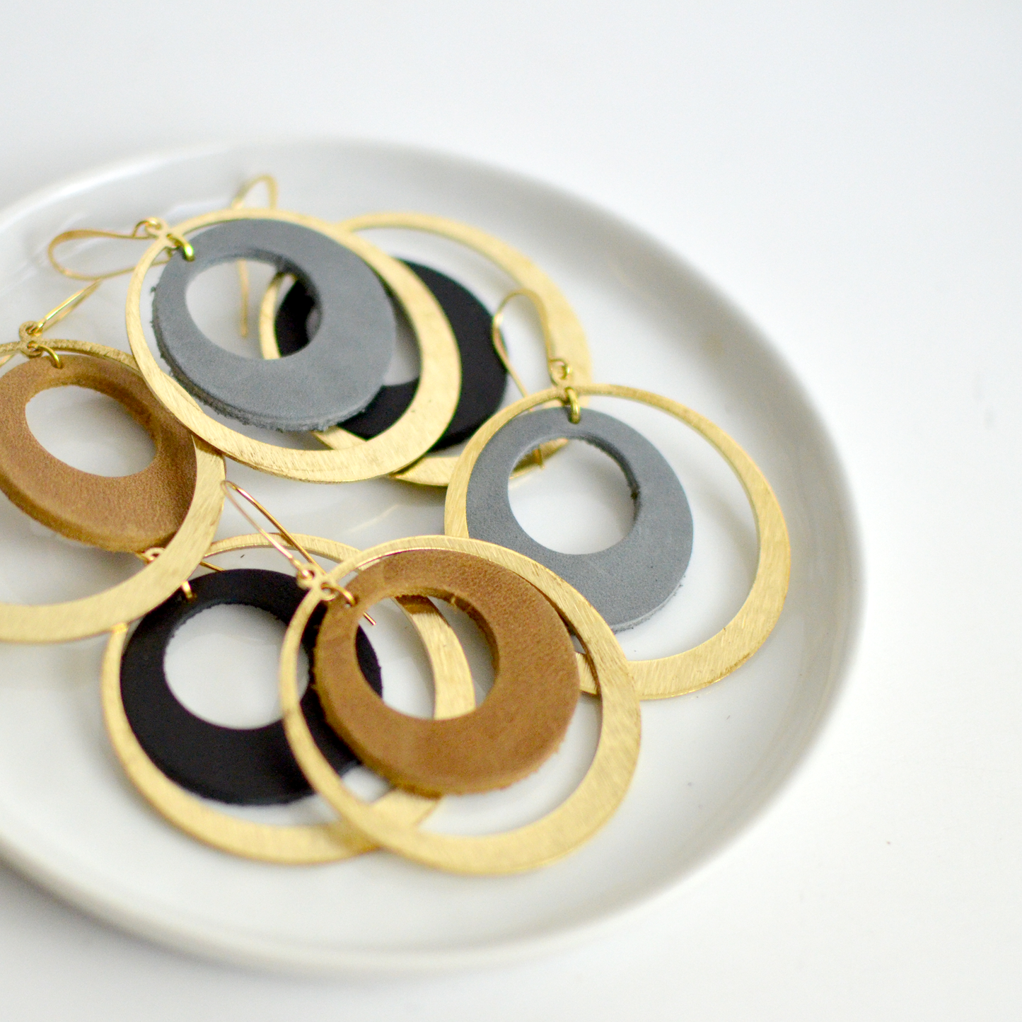 2 Hoop Leather Earrings