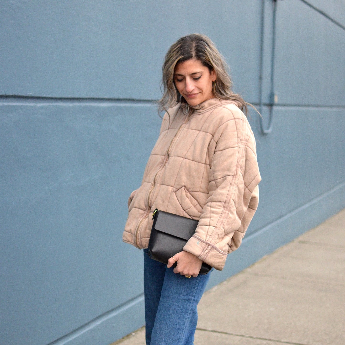 HARLOW Crossbody Clutch - Navy Blue Leather